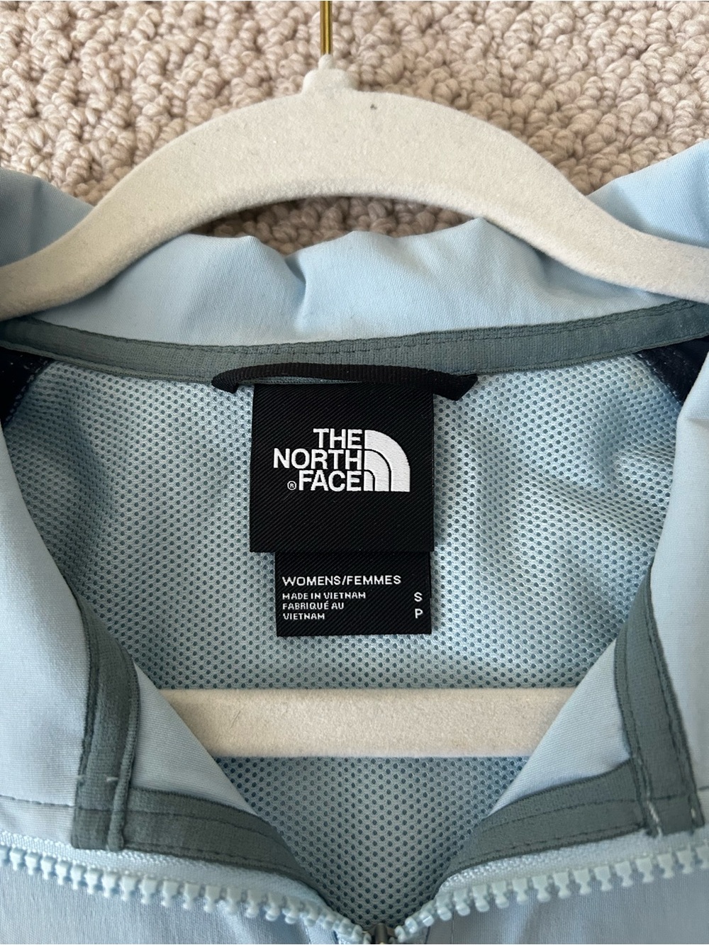 The North Face Light Blue, Slate & Navy Colorblock Half-Zip Bomber Jacket - Picture 4 of 5